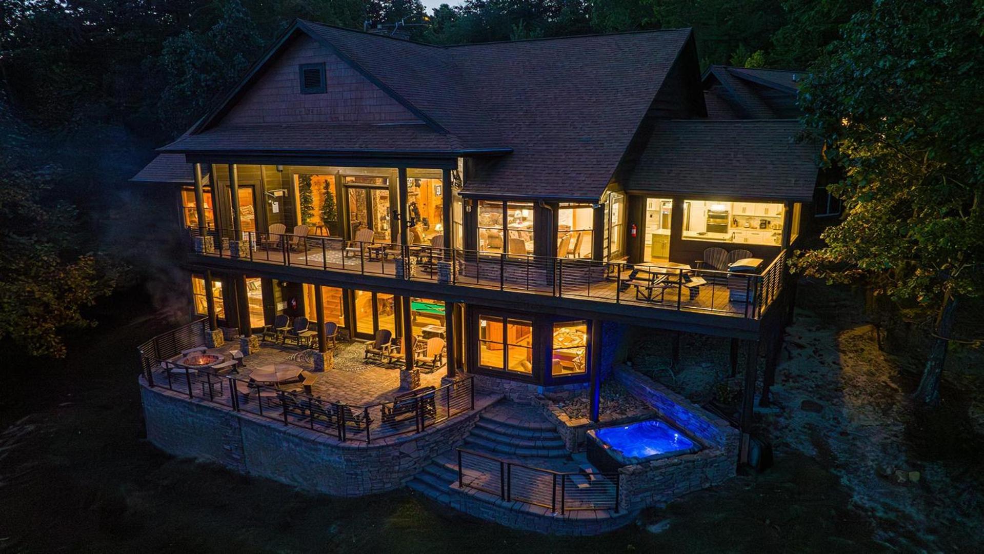Five Bears Mountain View Lodge Sevierville Exterior photo